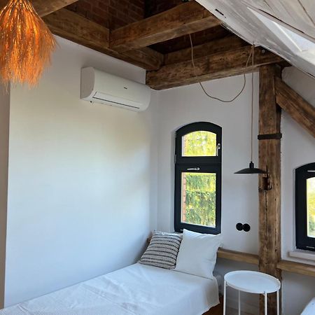 Apartament Ublik Stacja Zewnętrze zdjęcie