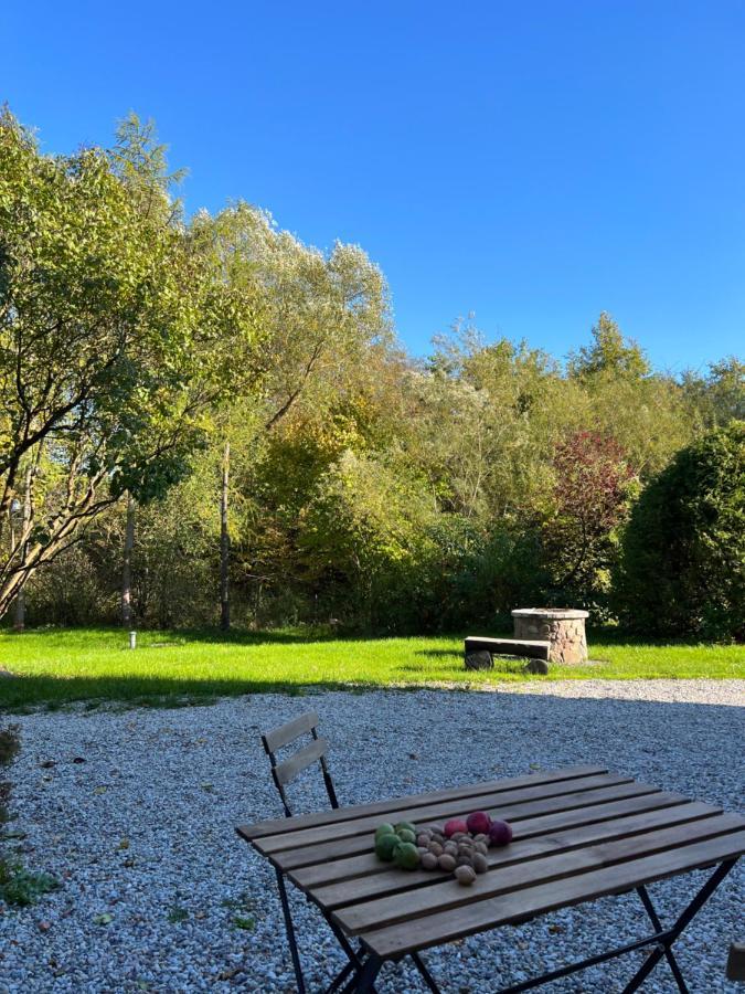 Apartament Ublik Stacja Zewnętrze zdjęcie