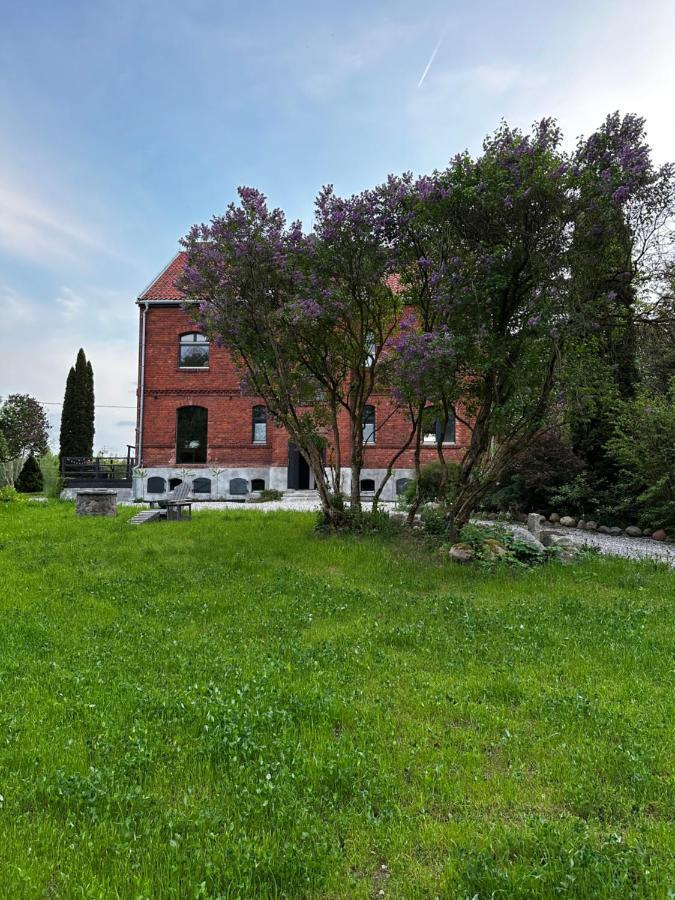 Apartament Ublik Stacja Zewnętrze zdjęcie