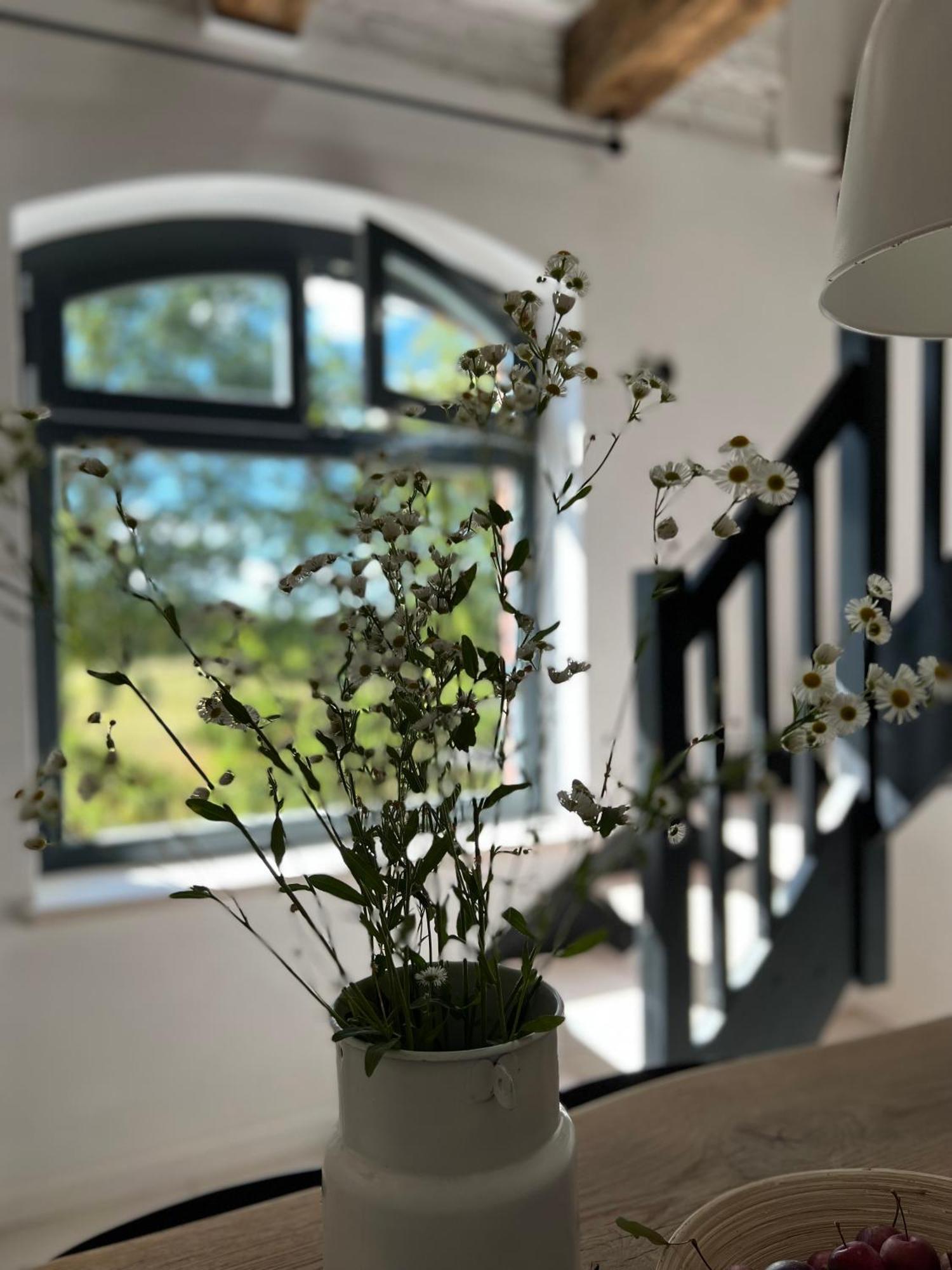 Apartament Ublik Stacja Zewnętrze zdjęcie